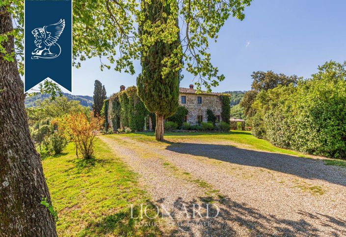 Image No.5-7 Bed Villa for sale