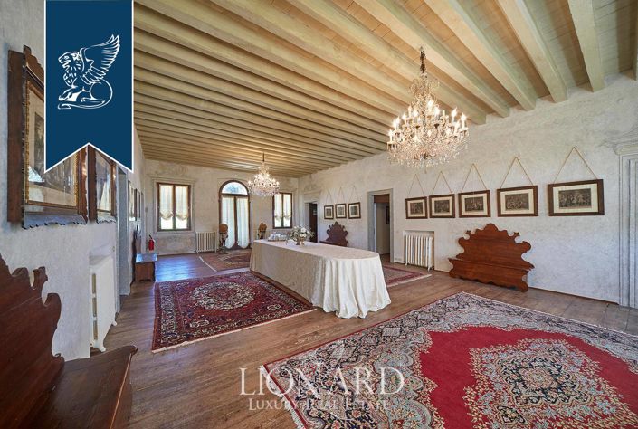 Image No.39-17 Bed Villa for sale