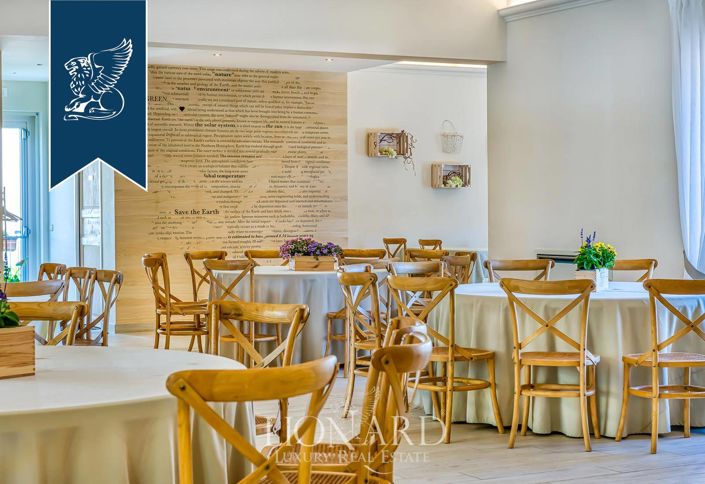 Image No.24-8 Bed Farmhouse for sale