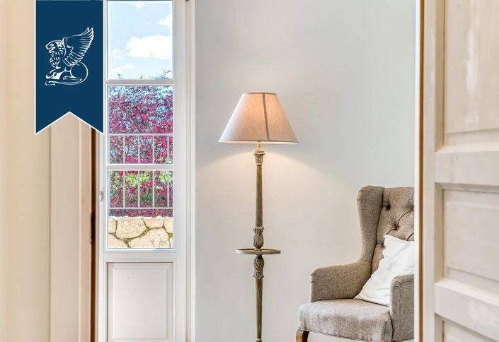 Image No.30-8 Bed Farmhouse for sale