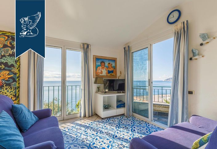 Image No.19-5 Bed Villa for sale