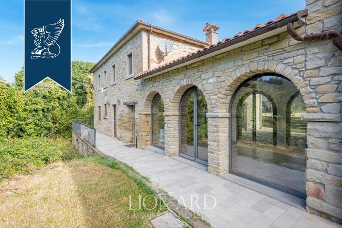 Image No.6-4 Bed Villa for sale