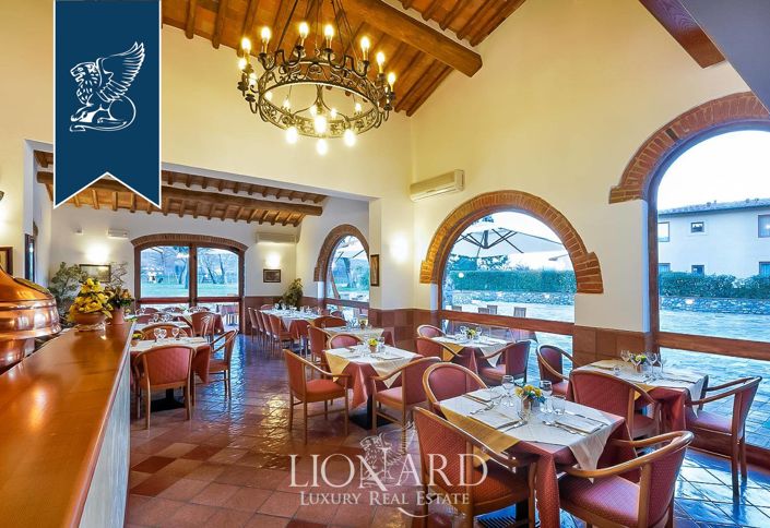 Image No.33-26 Bed Hotel for sale