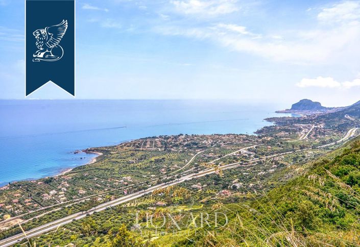 Image No.22-5 Bed Villa for sale