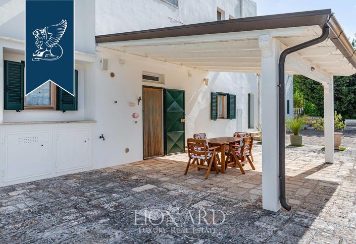 Image No.14-7 Bed Villa for sale