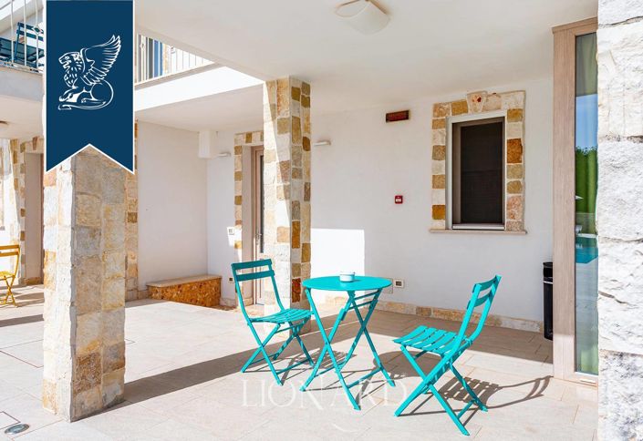 Image No.20-7 Bed Villa for sale