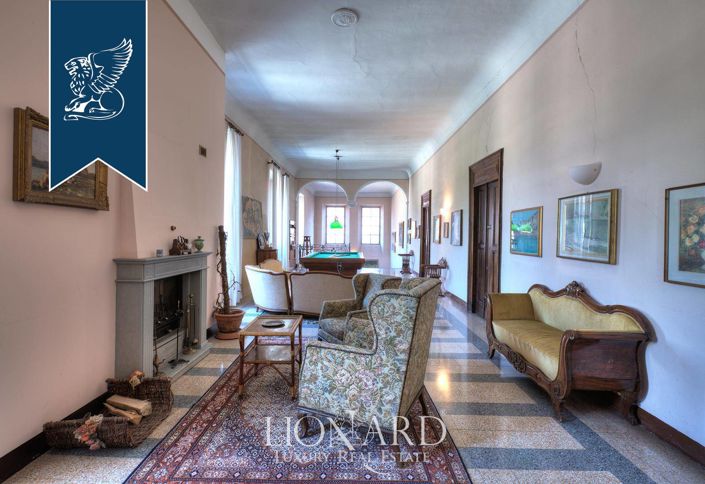 Image No.25-5 Bed Villa for sale