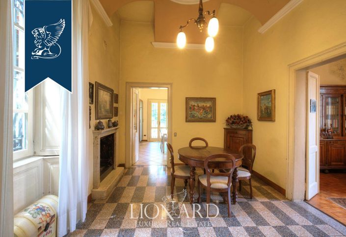 Image No.32-5 Bed Villa for sale