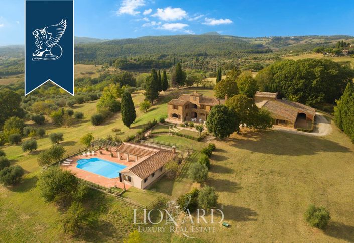 Image No.3-10 Bed Villa for sale