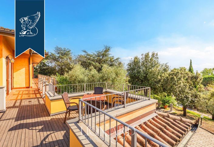 Image No.12-Ferme de 10 chambres à vendre à Pistoia