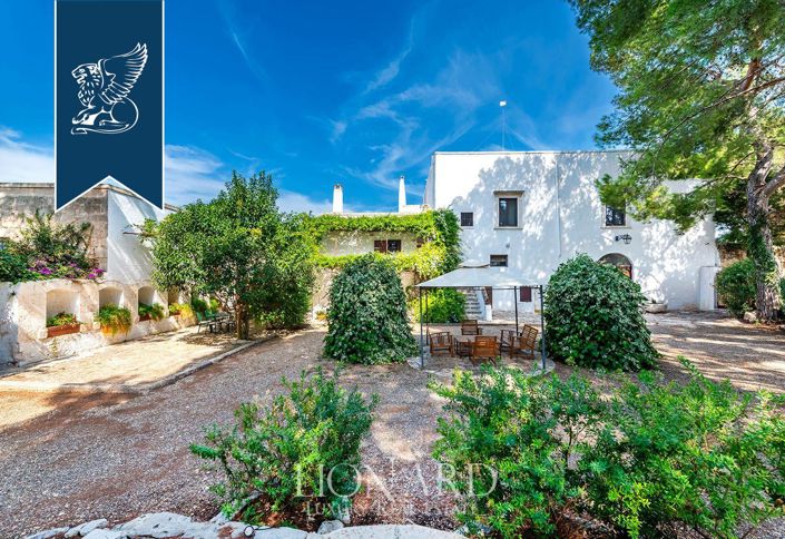 Image No.20-Maison de campagne de 4 chambres à vendre à Conversano