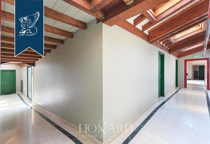 Image No.10-Propriété de 40 chambres à vendre à Brescia