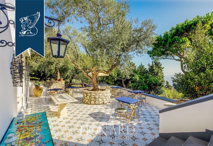 Image No.5-5 Bed Villa for sale