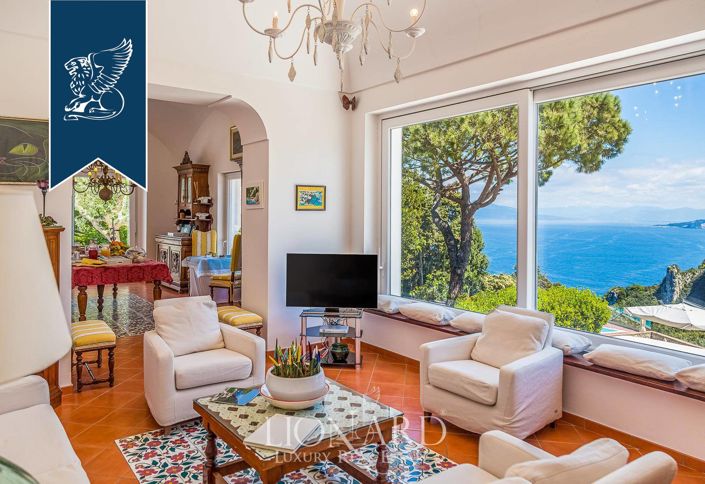 Image No.9-5 Bed Villa for sale