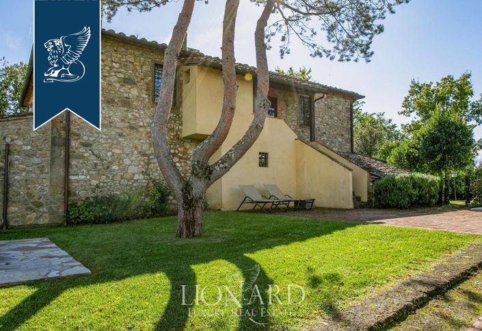 Image No.10-9 Bed Country House for sale