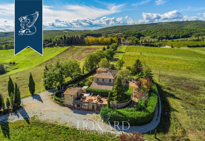 Image No.16-9 Bed Country House for sale