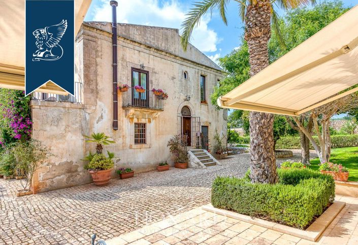 Image No.20-Villa de 10 chambres à vendre à Modica