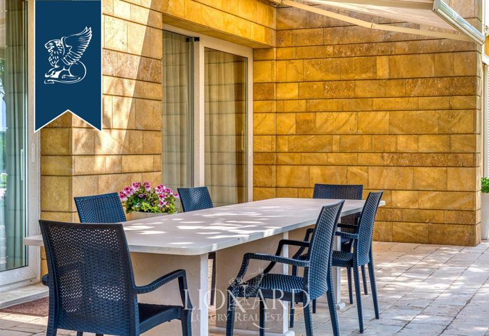 Image No.23-Villa de 10 chambres à vendre à Modica