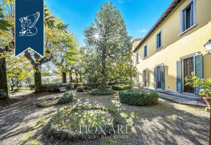 Image No.7-16 Bed Villa for sale