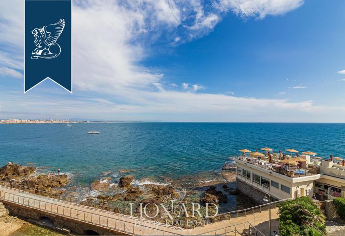 Image No.26-6 Bed Villa for sale