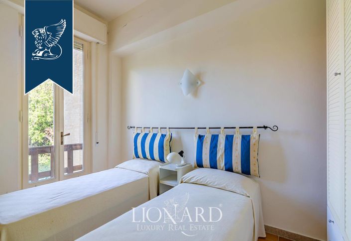 Image No.56-6 Bed Villa for sale