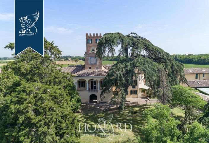 Image No.6-Villa de 5 chambres à vendre à Collecchio