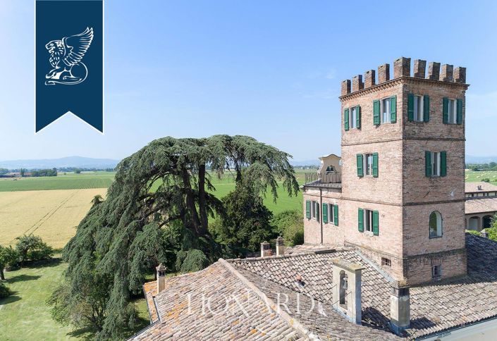 Image No.9-Villa de 5 chambres à vendre à Collecchio