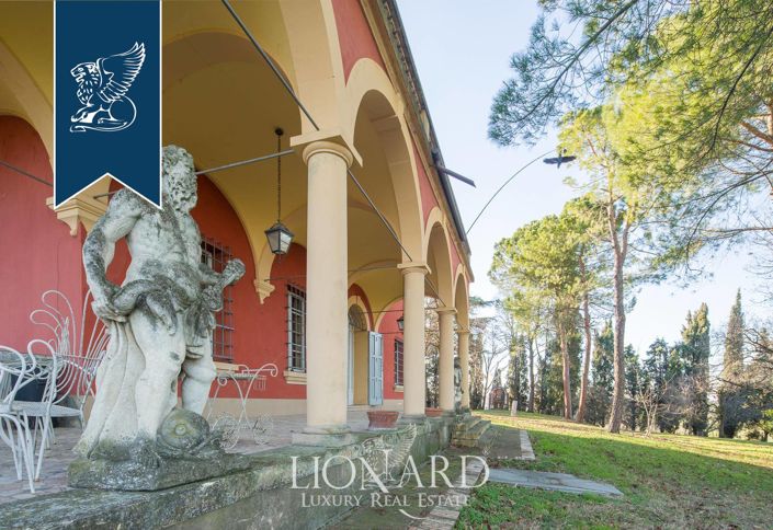 Image No.10-6 Bed Villa for sale