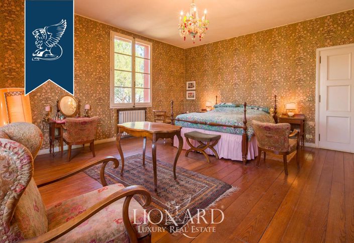 Image No.19-6 Bed Villa for sale