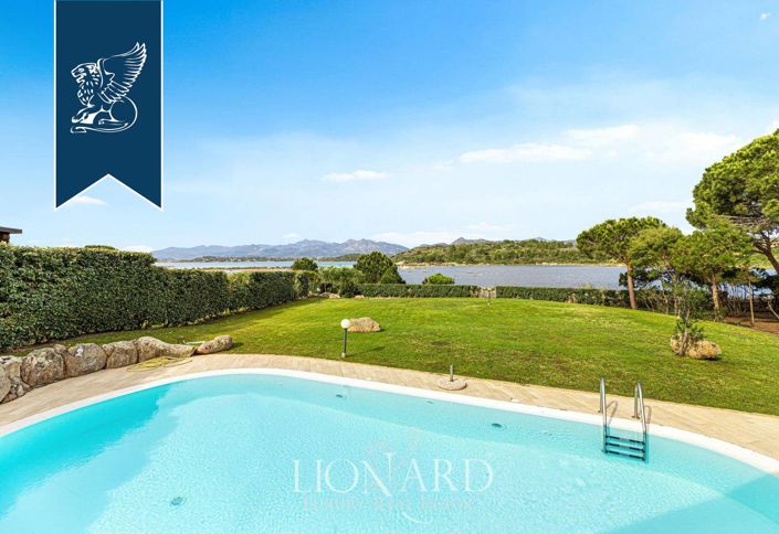 Image No.2-6 Bed Villa for sale