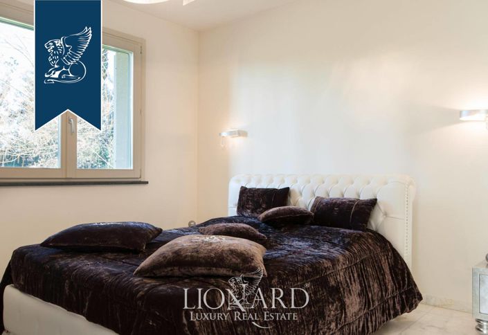 Image No.37-3 Bed Villa for sale