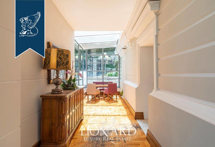 Image No.18-37 Bed Villa for sale