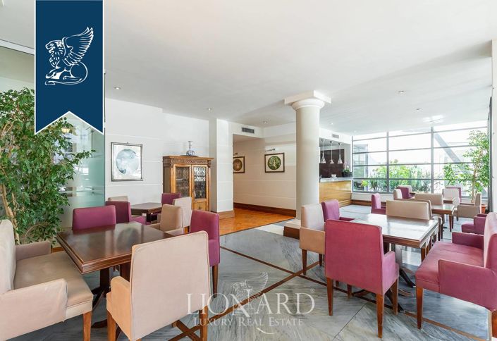 Image No.21-37 Bed Villa for sale