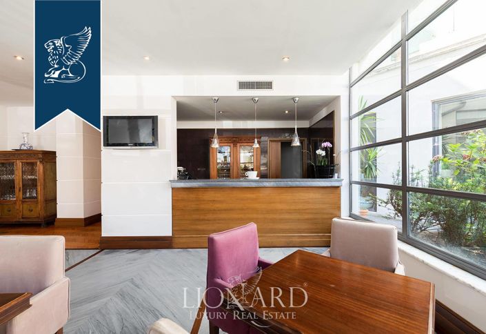 Image No.22-37 Bed Villa for sale