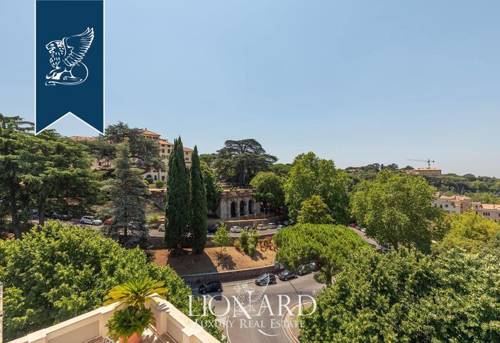 Image No.41-37 Bed Villa for sale