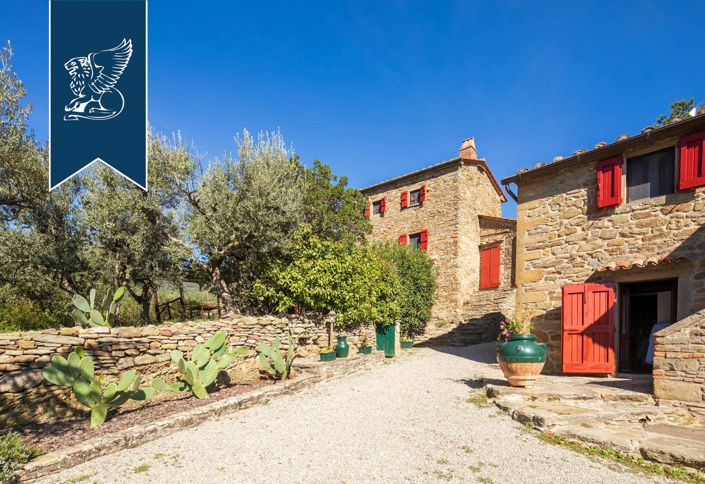 Image No.18-13 Bed Farmhouse for sale