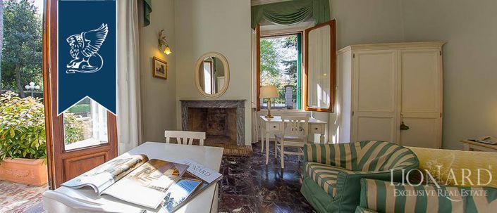 Image No.5-11 Bed Villa for sale