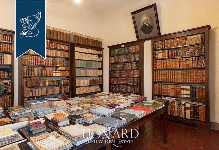 Image No.47-12 Bed Property for sale