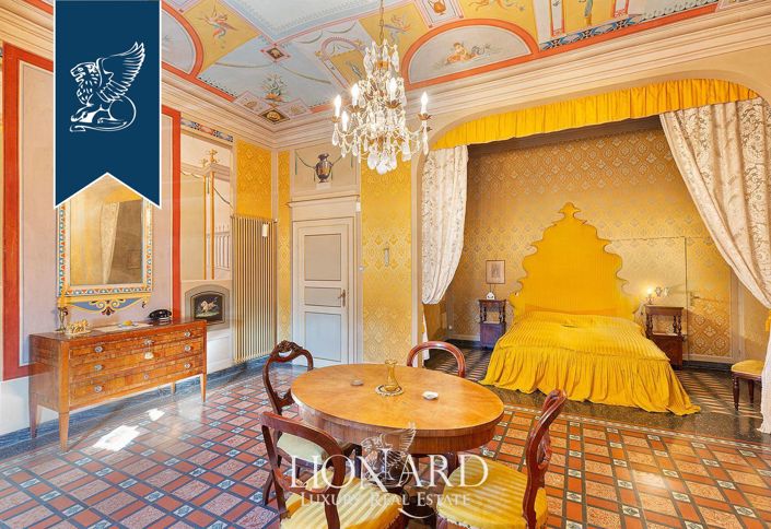 Image No.57-12 Bed Property for sale