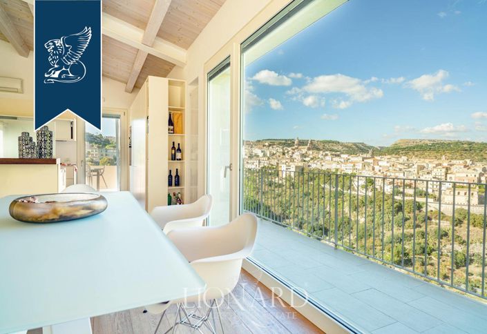 Image No.16-3 Bed Villa for sale