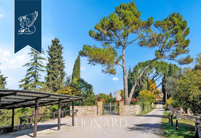 Image No.19-26 Bed Hotel for sale