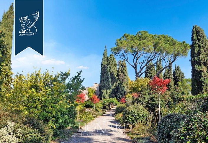 Image No.20-26 Bed Hotel for sale