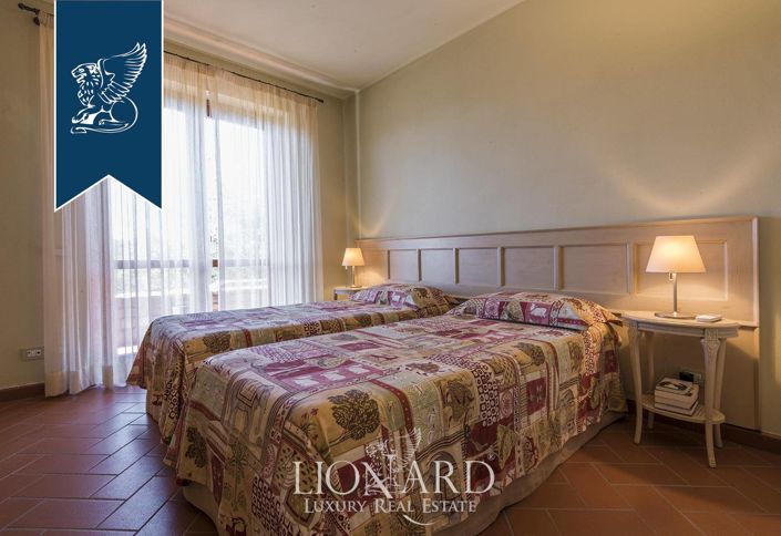 Image No.37-4 Bed Villa for sale