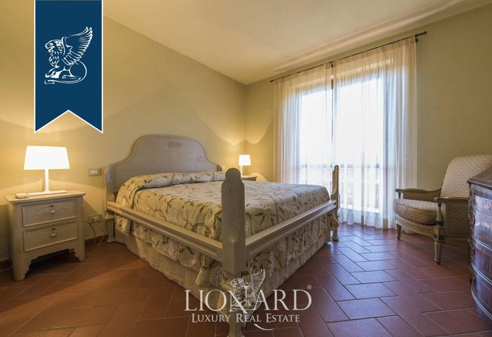 Image No.39-4 Bed Villa for sale