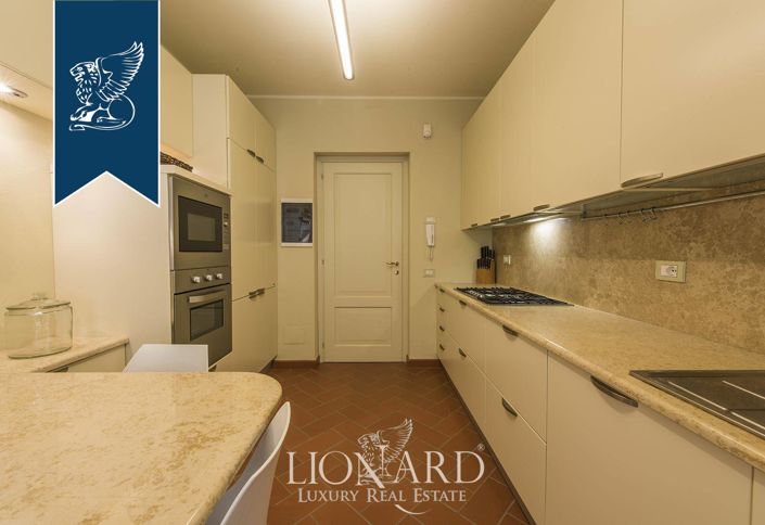 Image No.42-4 Bed Villa for sale