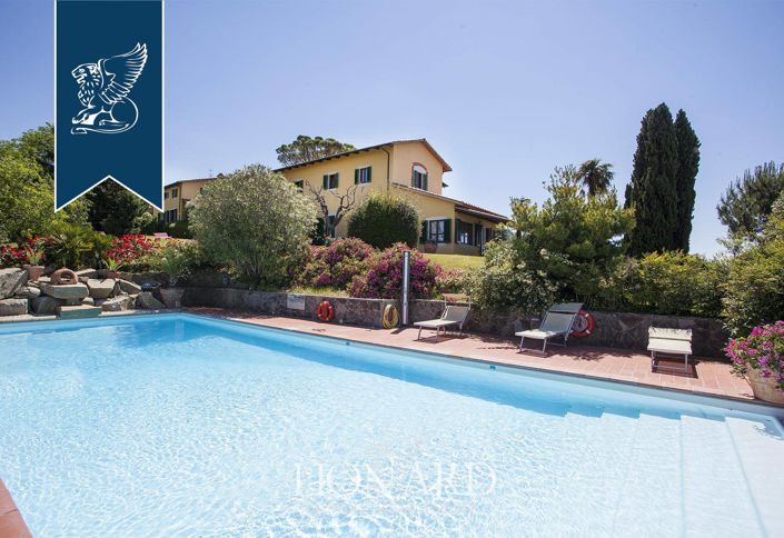 Image No.24-Ferme de 2 chambres à vendre à Pistoia