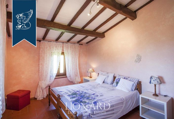 Image No.31-Ferme de 2 chambres à vendre à Pistoia