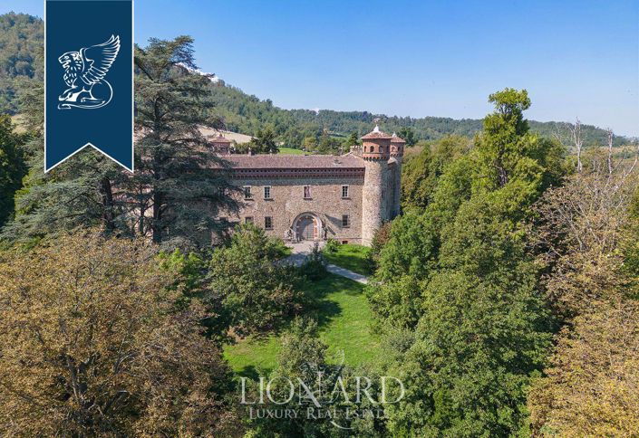 Image No.4-Propriété de 16 chambres à vendre à Gazzola