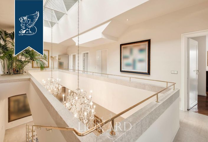 Image No.18-4 Bed Villa for sale