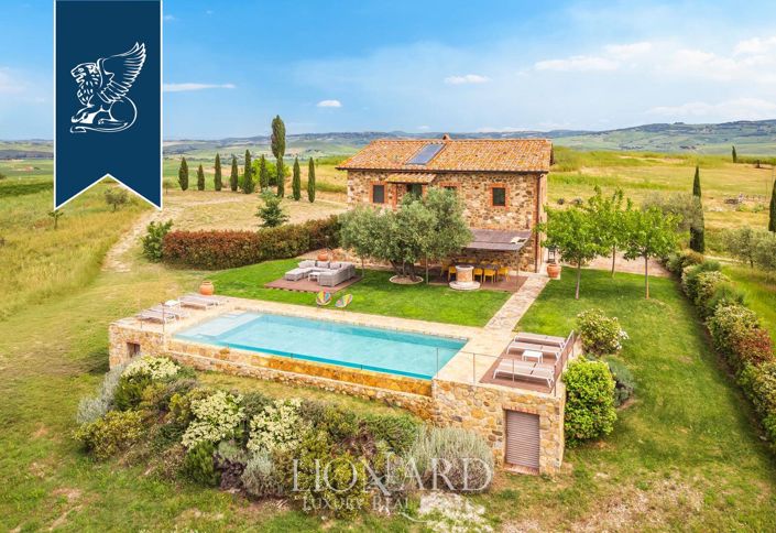 Image No.3-Villa de 5 chambres à vendre à Sienne